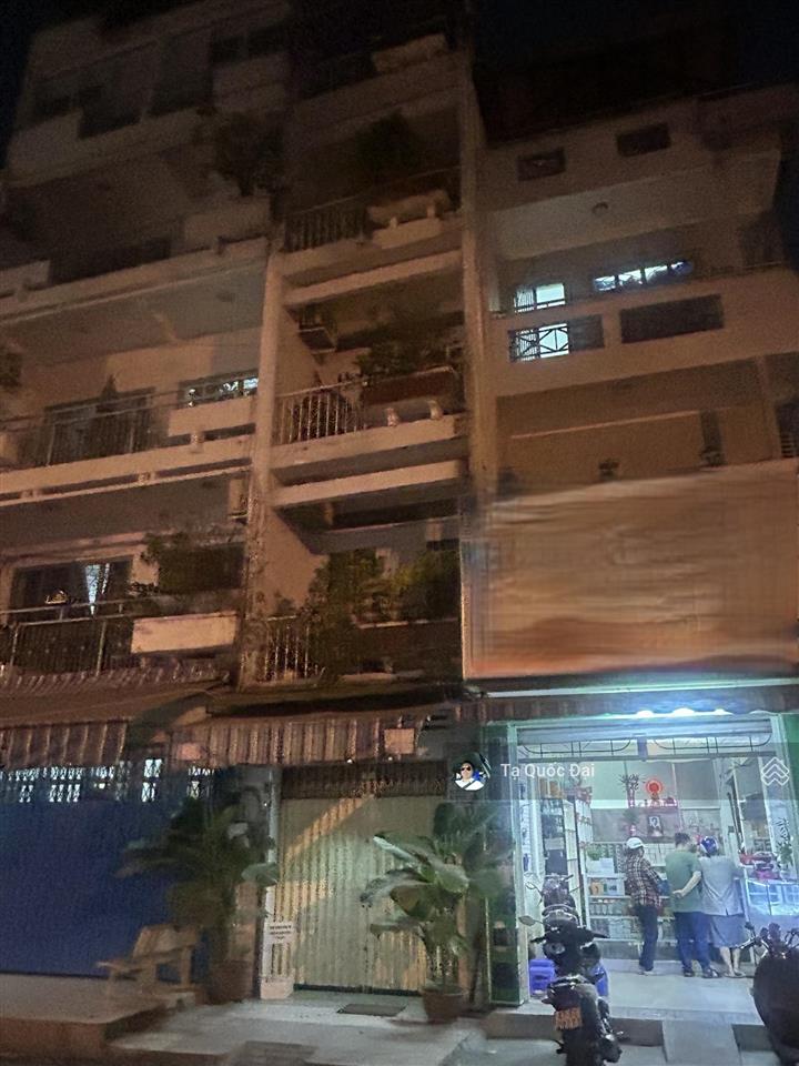 Quận 10  mặt tiền nguyễn tiểu la  5 tầng btct  kinh doanh đỉnh  36m2  11.5 tỷ!