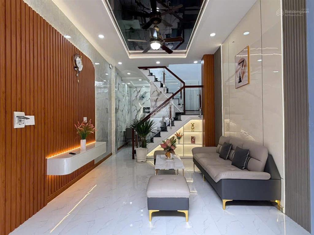 Chính chủ cần bán gấp nhà vạn kiếp bình thạnh. dt 40m2 (4mx10m) hẻm ô tô