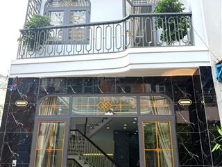 Còn sót lại 1 căn đầy đủ tiện ích ung văn khiêm bình thạnh. dt 60m2 (4,5mx13,5m) hẻm oto