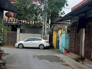 Bán đất nền bắc từ liêm dt 78,5m , mt 5/1,45 , ngõ nông , rộng , 2 mặt ngõ . 150m ra phố
