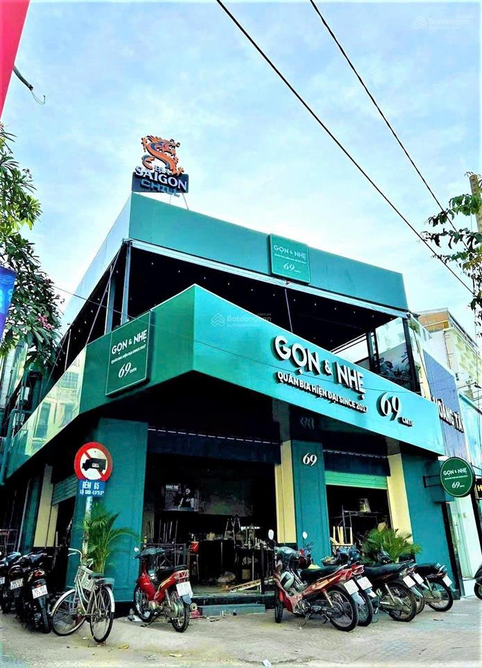 Cho thuê nhà góc 2mt  67 69 cách mạng tháng 8, phường bến thành, quận 1