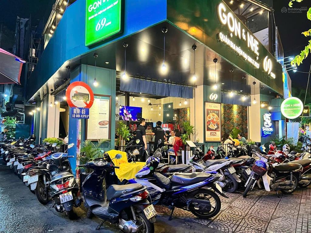 Cho thuê nhà góc 2mt  67 69 cách mạng tháng 8, phường bến thành, quận 1