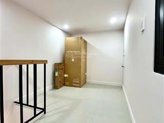 Bán nhà riêng tại lê văn sỹ, 4,65 tỷ, 26 m2, q3, tp.hcm