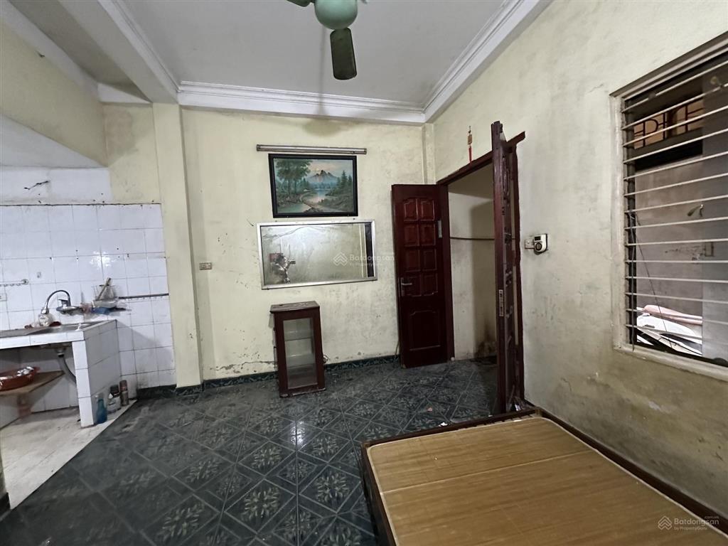 7.4 tỷ nhà kim ngưu, ngõ thông 2 thoáng, 1p ra mặt phố, sổ đẹp không qh, dân xây chắc chắn