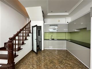 Nhà lô góc võ thị sáu, 20m ra ô tô tránh, ngõ thông bạch mai, sổ đẹp, nhà mới 40m2 * 5t