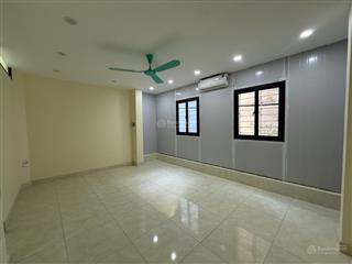 Nhà lô góc phố minh khai, ngõ trước nhà 3 gác thông thẳng tắp, gần ô tô, btcc, không qh mặt tiền 5m