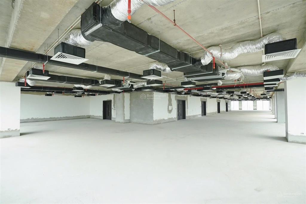 Cho thuê sàn văn phòng hạng a  vinaconex 495c bạch mai, dt 232.5m2.  mr hà 0962 252 ***