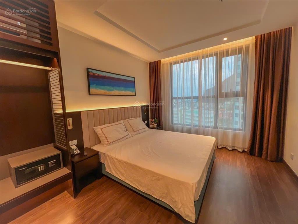 Chính chủ cần bán nhanh 2n2vs view trực diện biển cắt lỗ, giá 4,2 tỷ rẻ nhất toà.  0936 915 ***