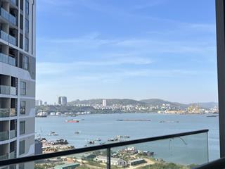 Chính chủ bán căn studio view biển mã 11 toà a tầng trung. giá 1,1 tỷ.  0936 915 ***