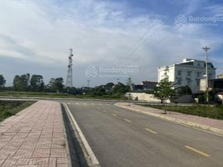 Chính chủ cần bán gấp lô đất tại thị trấn tân phong   0825 822 ***  em linh