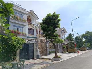 Bán nhà biệt thự 16.5 tỷ siêu vip thới an, 4 tầng, 209m2, 10x20m, đường siêu rộng 25m, lê thị riêng