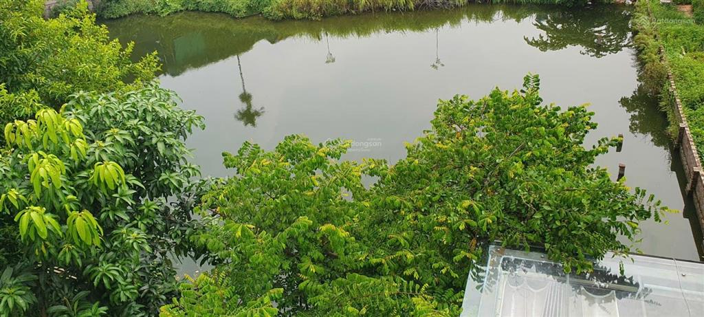 Cần bán biệt thự tại ngọc thụy, lb 3 tầng có sân vườn, chuẩn không gian sống bình yên, giá 60 tỷ