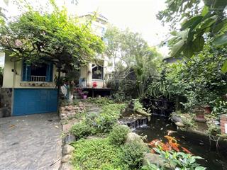 Quà tết đây ạ. siêu phẩm biệt thự 3 tầng vip nhất ngọc thụy, 435m2 có sân vườn trước sau, 59 tỷ