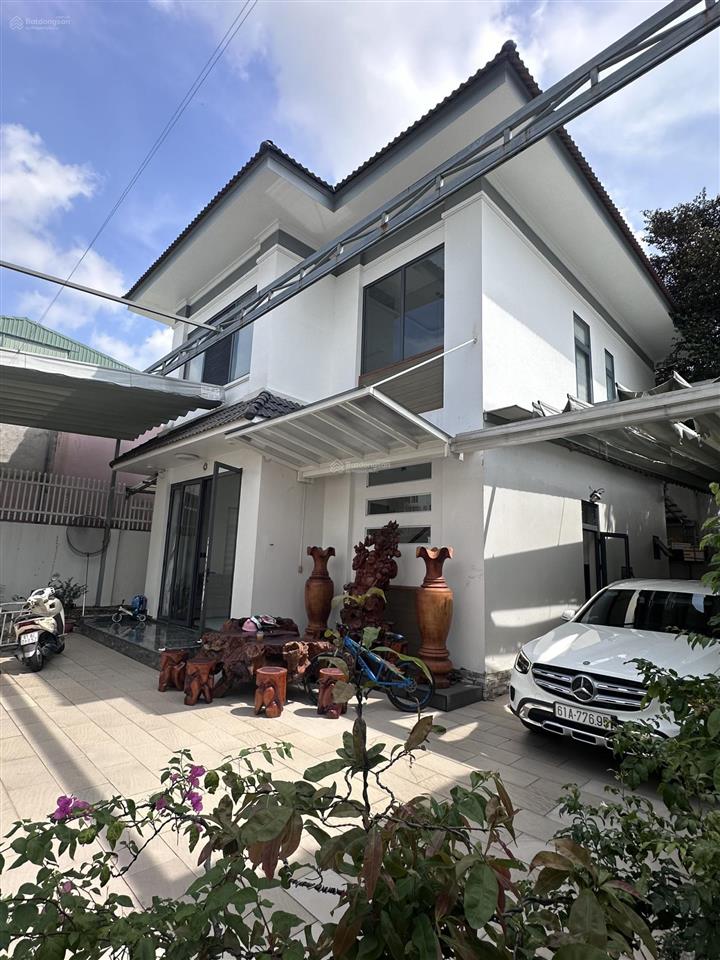 Chính chủ bán nhà sổ sẵn thủ dầu một ngang 15m hiếm, hồ cá koi, cạnh bigc chỉ 7 tỷ, bank hỗ trợ