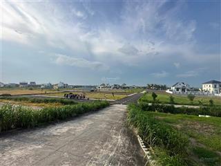 Chính chủ cần bán lô đất mặt tiền 5m, đường trước đất 10m. ngay sát knd flamingo& sân golf an thịnh
