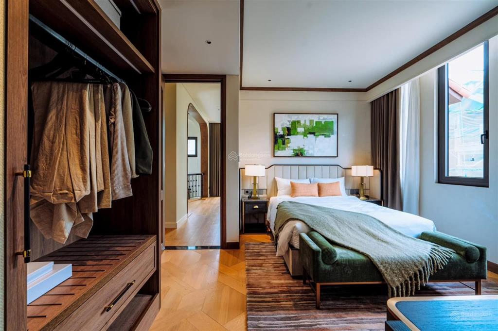 Nhượng suất ngoại giao biệt thự song lập 245,15m đợt 1, giá rẻ hơn 2 tỷ . ký hđmb trực tiếp cđt