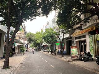 (rẻ nhất) mặt tiền hơn 11 tỷ xíu, khu k300 4,5x22m, 5 tầng mặt tiền ngay a4 có hdt gần 40tr/tháng