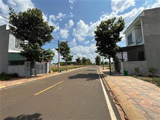 Chuộc con bên campuchia tôi bán gấp lô 250m2 chỉ 3tỷ8. đường đẹp, dân đông kín, kinh doanh liền