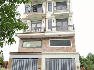 Nhà mới đường 12m có vỉa hè giá rẻ nhất đường hà huy giáp quận 12 5 tầng về ở ngay chỉ #5ty780