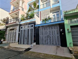 Nhà đẹp 3 tầng sát mặt tiền đường hà huy giáp  đường 8m xe tải né nhau  có gara ô tô