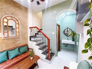 Nhà riêng 4 tầng tại nguyễn thiện thuật, 3,95 tỷ, 12 m2, q3, hcm, hàng hiếm đẹp, nhiều tiện ích