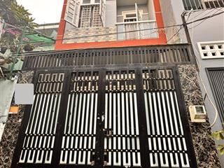 Phú định, quận 8, 58.3m2,diện tích sàn 161,7m2 1 trệt 2 lầu, xe hơi đỗ cửa, sổ hồng riêng, 6.2 tỷ