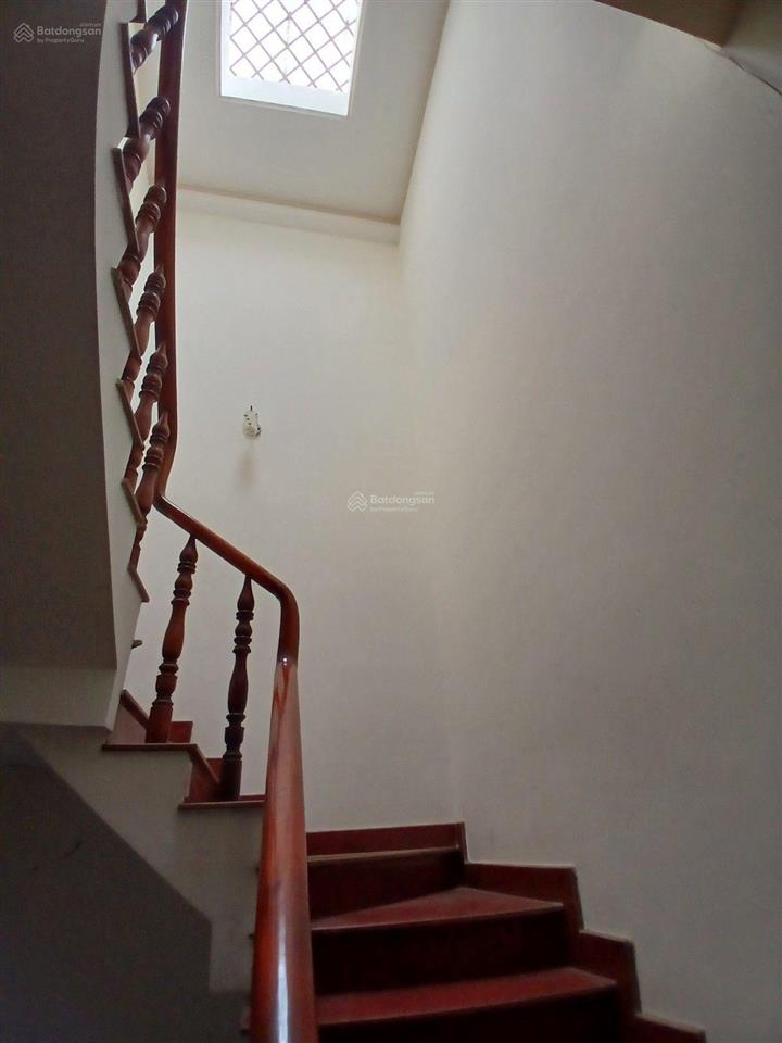Bán gấp nhà 4 tầng,ngang 6.8m siêu hiếm chỉ có 6,65 tỷrất hiếm trong khu vực