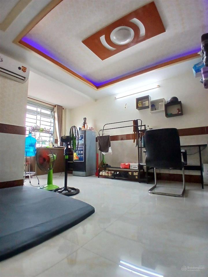 Bán gấp nhà 4 tầng,ngang 6.8m siêu hiếm chỉ có 6,65 tỷrất hiếm trong khu vực