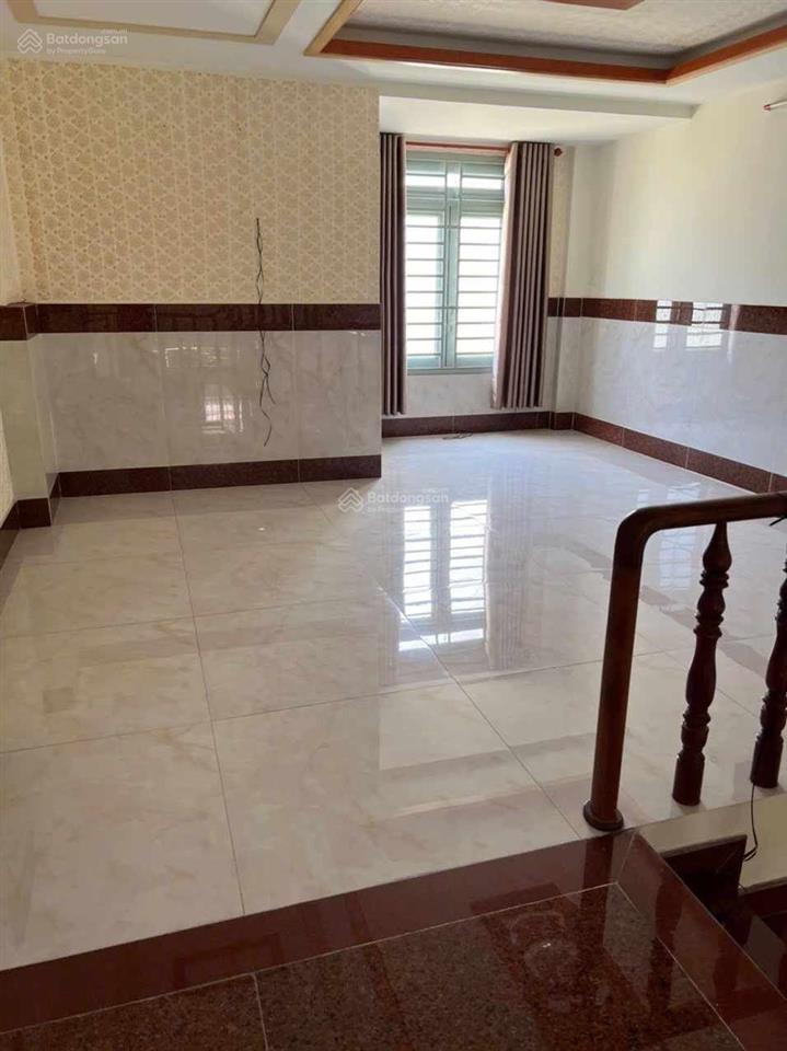 Bán gấp nhà 4 tầng,ngang 6.8m siêu hiếm chỉ có 6,65 tỷrất hiếm trong khu vực