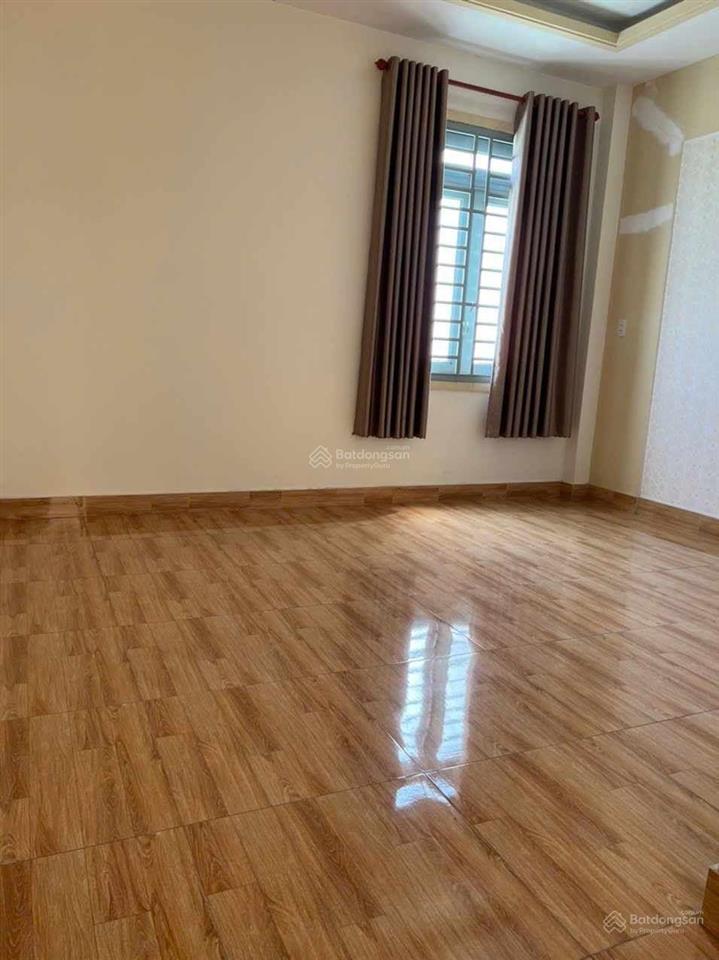 Bán gấp nhà 4 tầng,ngang 6.8m siêu hiếm chỉ có 6,65 tỷrất hiếm trong khu vực