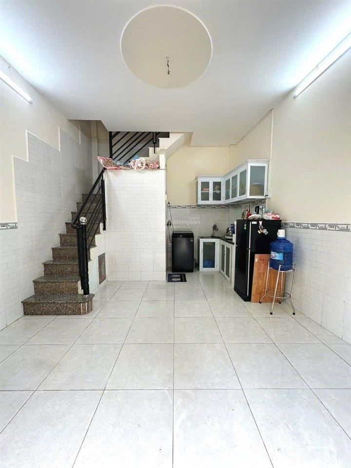 Nhà hiếm có hiệp thành chỉ 2,59 t 2 tầnghxh quay đầu thông thoáng ngay trạm xb hiệp thành