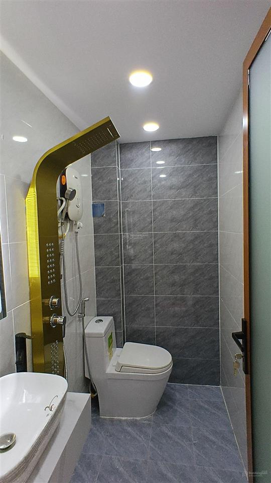 Thới an, q12 nhà chuẩn châu âu ở ngay đón tết  xe hơi trong nhà  full nội thất