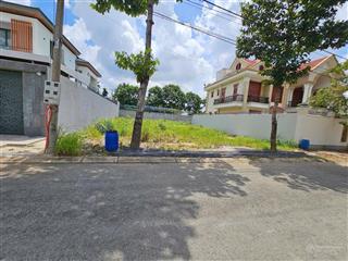 Sẵn sổ hồng riêng diện tích 350m2/ 900 triệu ngay trung tâm phú hòa tdm đang cho thuê kinh doanh