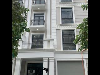 Biệt thự liền kề diện tích 8x18 khu mahatan vinhome quận 9