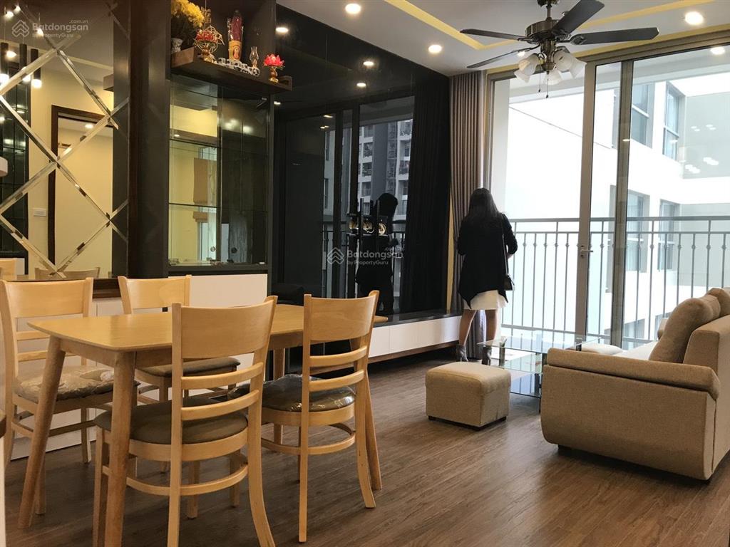 Bán căn hộ 1n 1vs, 53m2, giá nhỉnh 6tỷ, full nội thất tại dự án vinhomes gardenia
