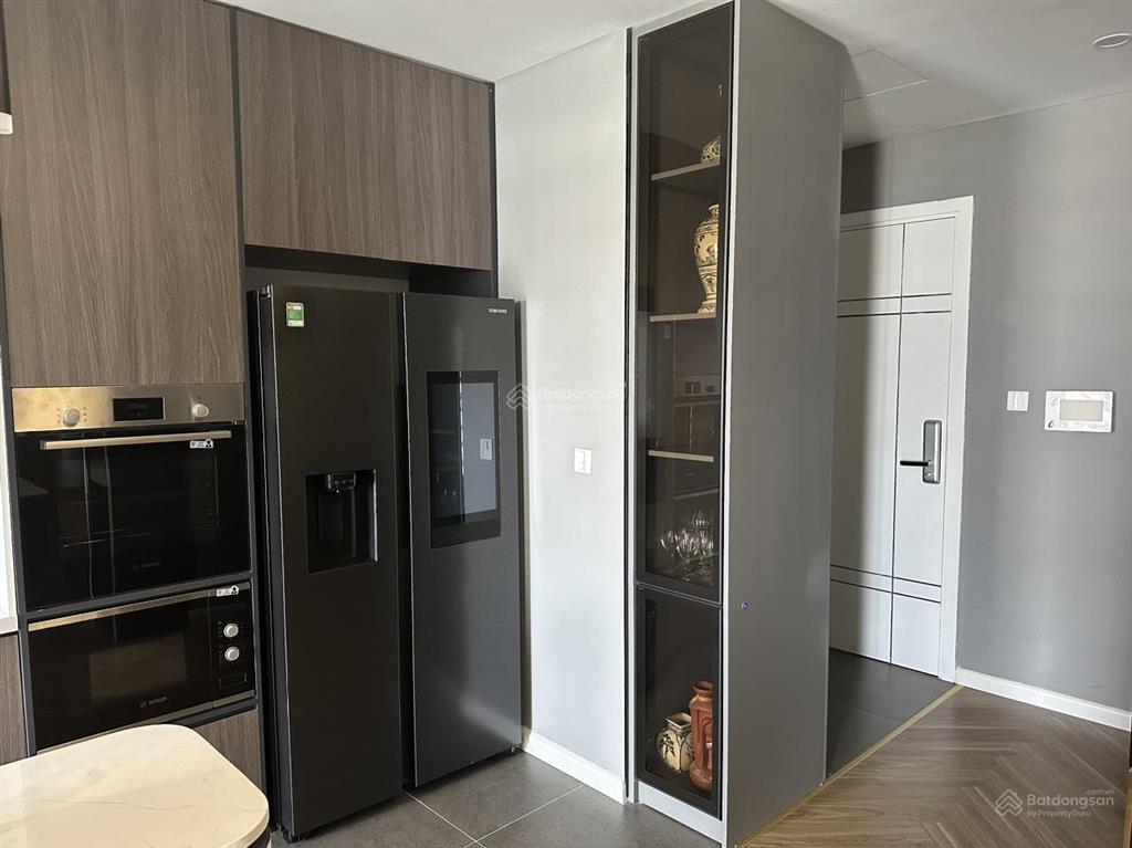 Em khải cho thuê căn hộ 2n2vs, 79.86m2, nội thất full, giá 17tr/tháng, tốt nhất vinhomes gardenia