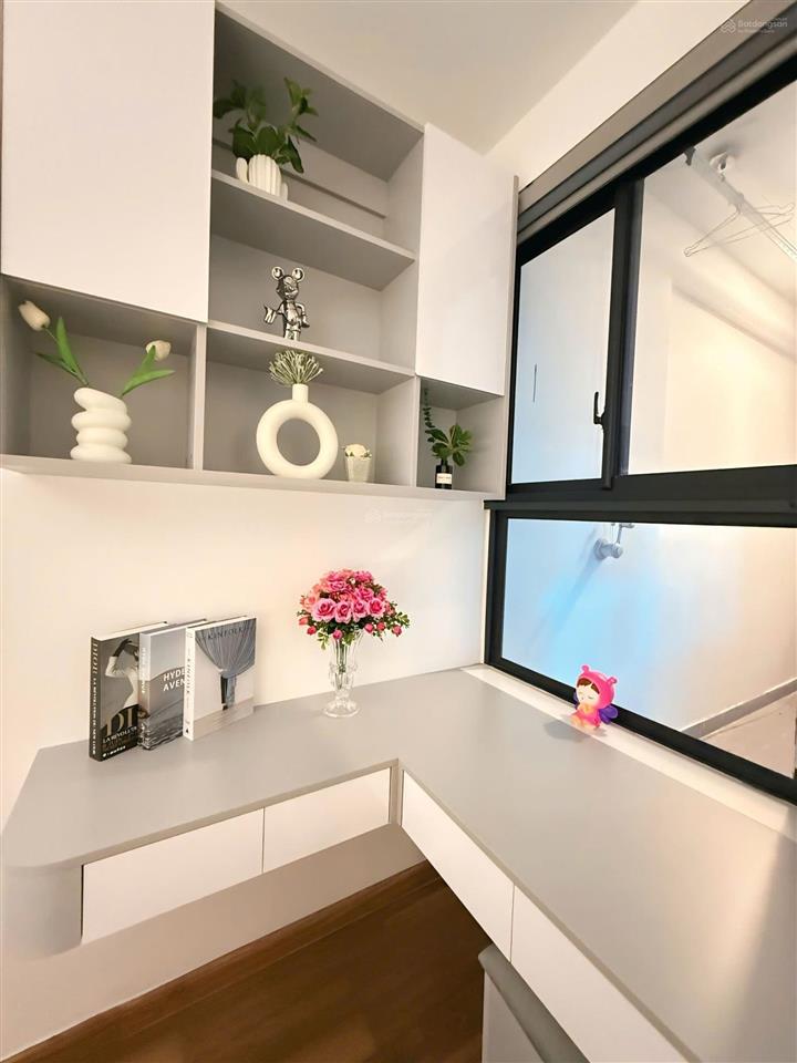 Bán căn hộ 2n2vs, 78m2, giá chỉ nhỉnh 7 tỷ bao trọn thuế phí, full nội thất mới dự án goldmark city