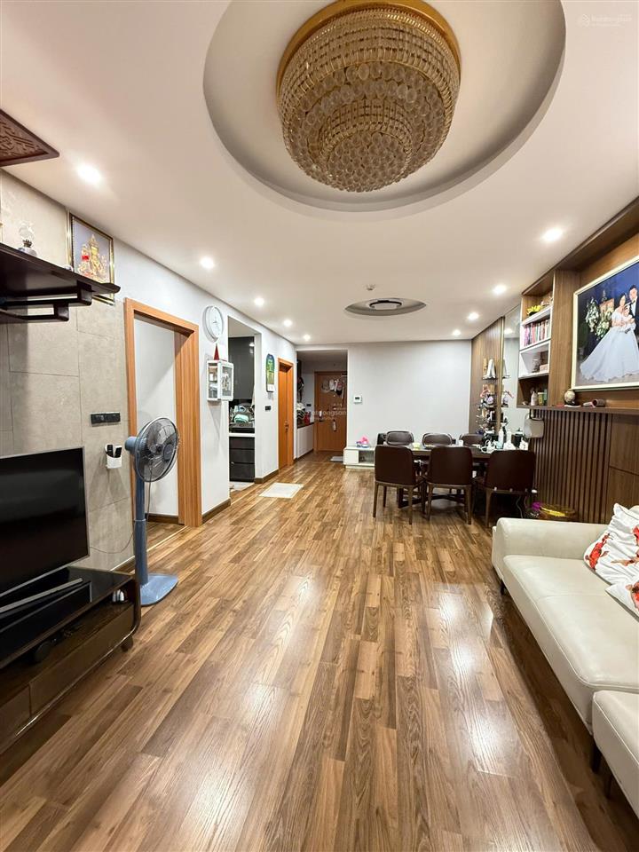 Bán căn hộ trục hiếm 2pn, 2wc, 86m2, 7.x tỷ tại goldmark city, phú diễn, bắc từ liêm, hà nội
