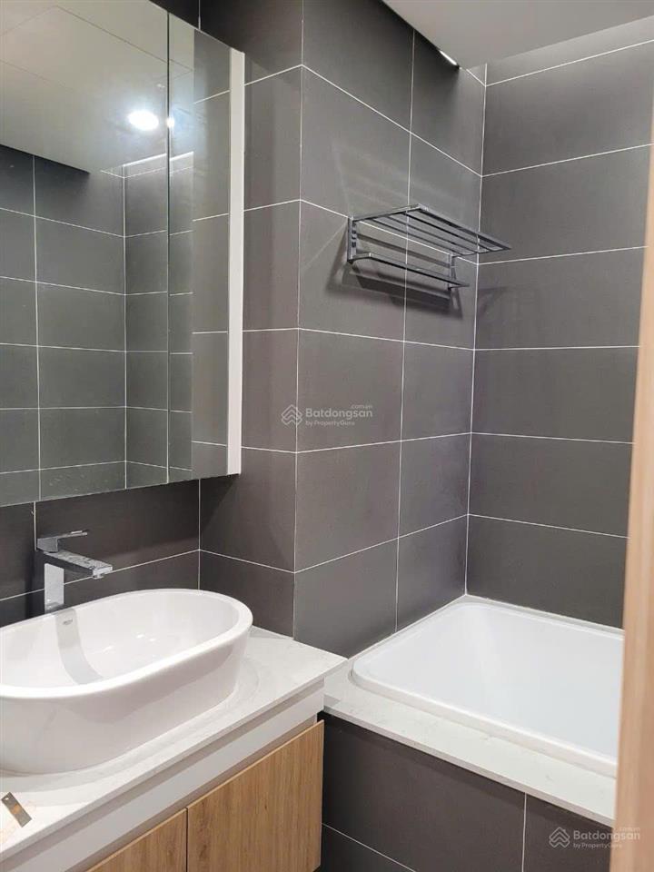 ( mới ) cho thuê căn hộ 3 ngủ 2wc, 105m2, giá tốt nhất dự án, nội thất dự án the zei