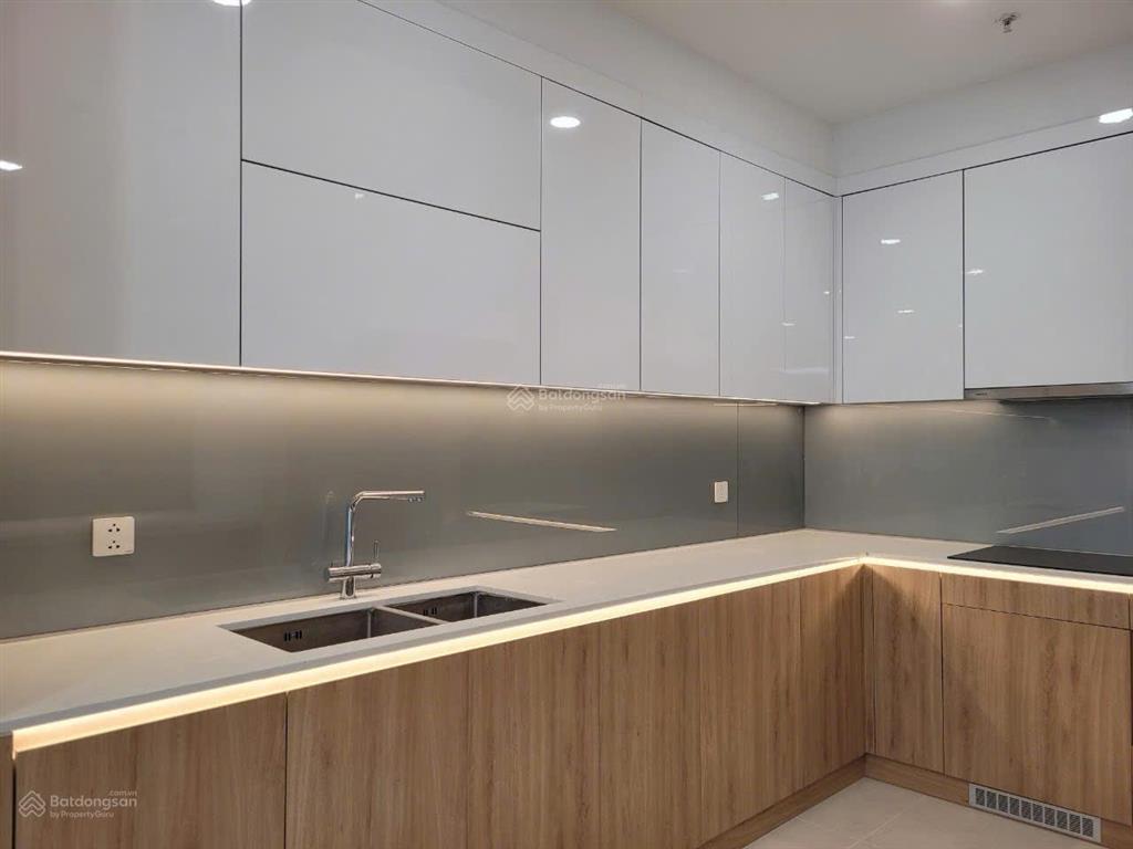 ( mới ) cho thuê căn hộ 3 ngủ 2wc, 105m2, giá tốt nhất dự án, nội thất dự án the zei