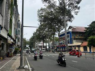 46 tỷ. toà nhà 6 tầng mt nguyễn tri phương , q. 5 . 5,5 x 20m
