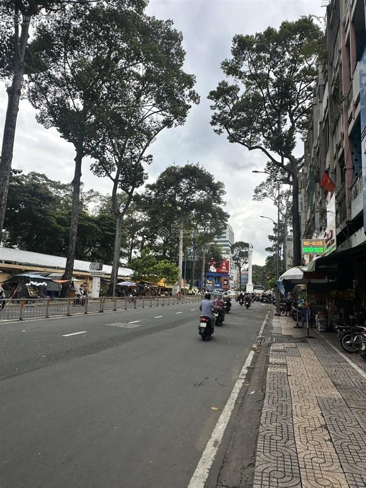 46 tỷ. toà nhà 6 tầng mt nguyễn tri phương , q. 5 . 5,5 x 20m