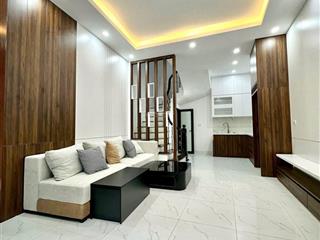 Nhà xuân la 5 tầng mới toanh  sát phố  đi bộ ra chợ  gần ô tô  xây mới  full nội thất