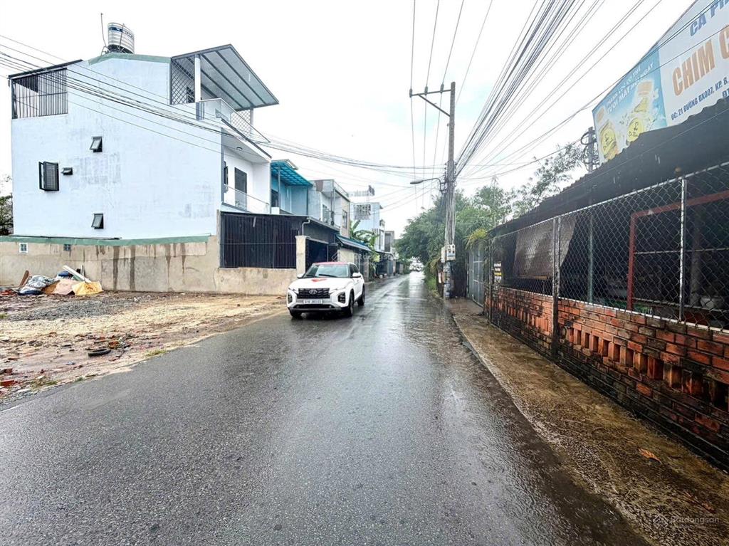 3.09 tỏi. dx 007 phú mỹ. có 2 lô. 1 lô 2 mặt tiền