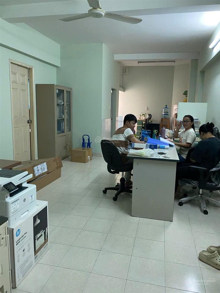 Chính chủ cần bán gấp chung cư quận 2, 45m2