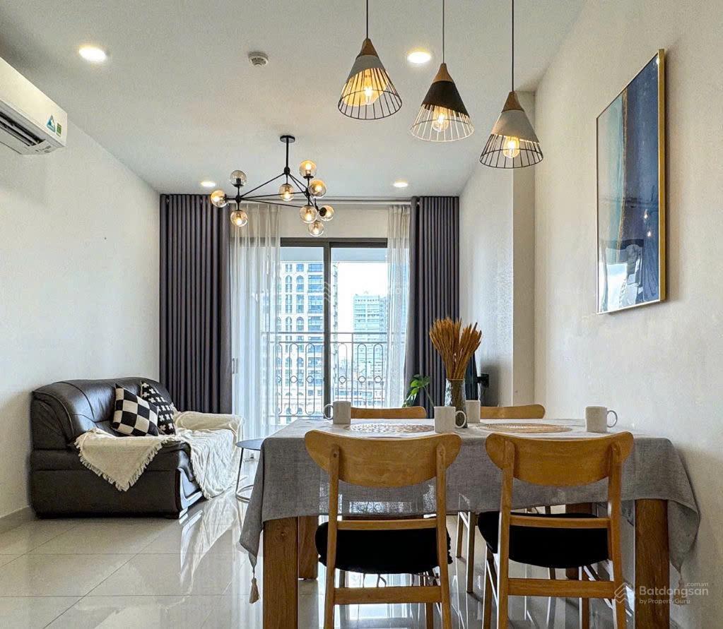 Saigon royal | cho thuê nhanh căn 2pn 86m2, view bitexco, nội thất đẹp,  ngay vivian xem nhà nhé