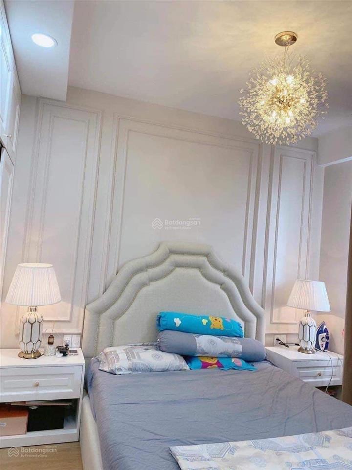 Mình cần bán gấp, giá cắt lỗ, chung cư ha do centrosa, căn 110m2, 3pn, 2wc, full nt, giá 8.8 tỷ