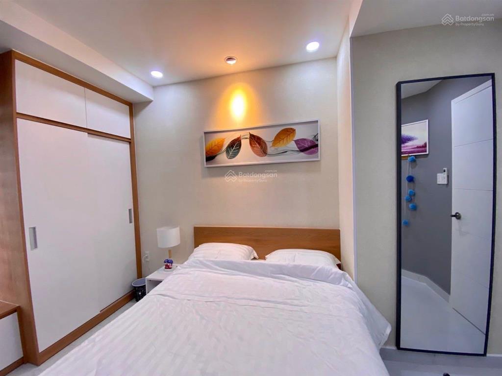 Mình cần bán gấp, giá cắt lỗ, chung cư ha do centrosa, căn 110m2, 3pn, 2wc, full nt, giá 8.8 tỷ