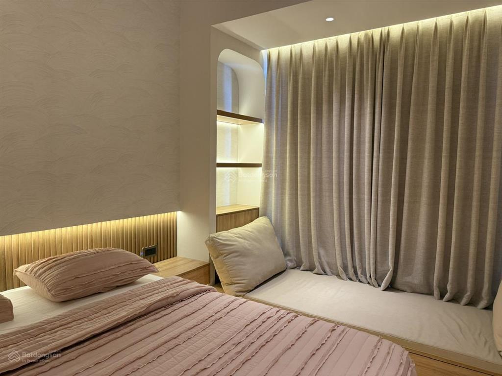 Hàng hiếm tại the gold view, 20 triệu vnd, 100m2, 3pn, 2wc