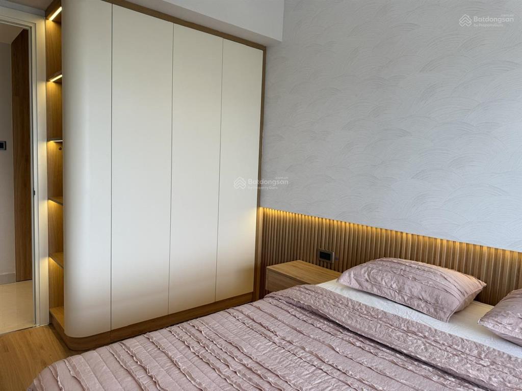 Hàng hiếm tại the gold view, 20 triệu vnd, 100m2, 3pn, 2wc